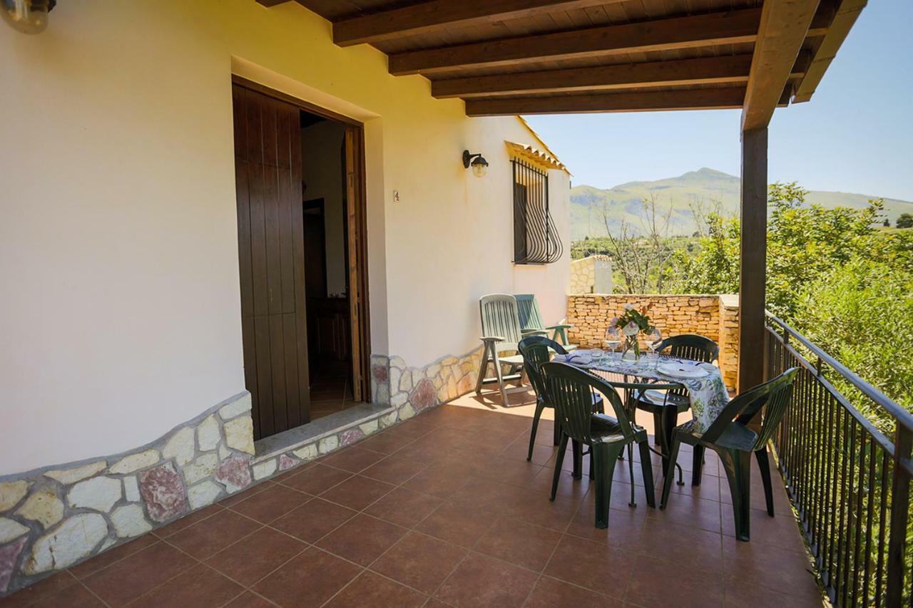 Rustici L'Antico Torchio Villa Castellammare del Golfo Buitenkant foto