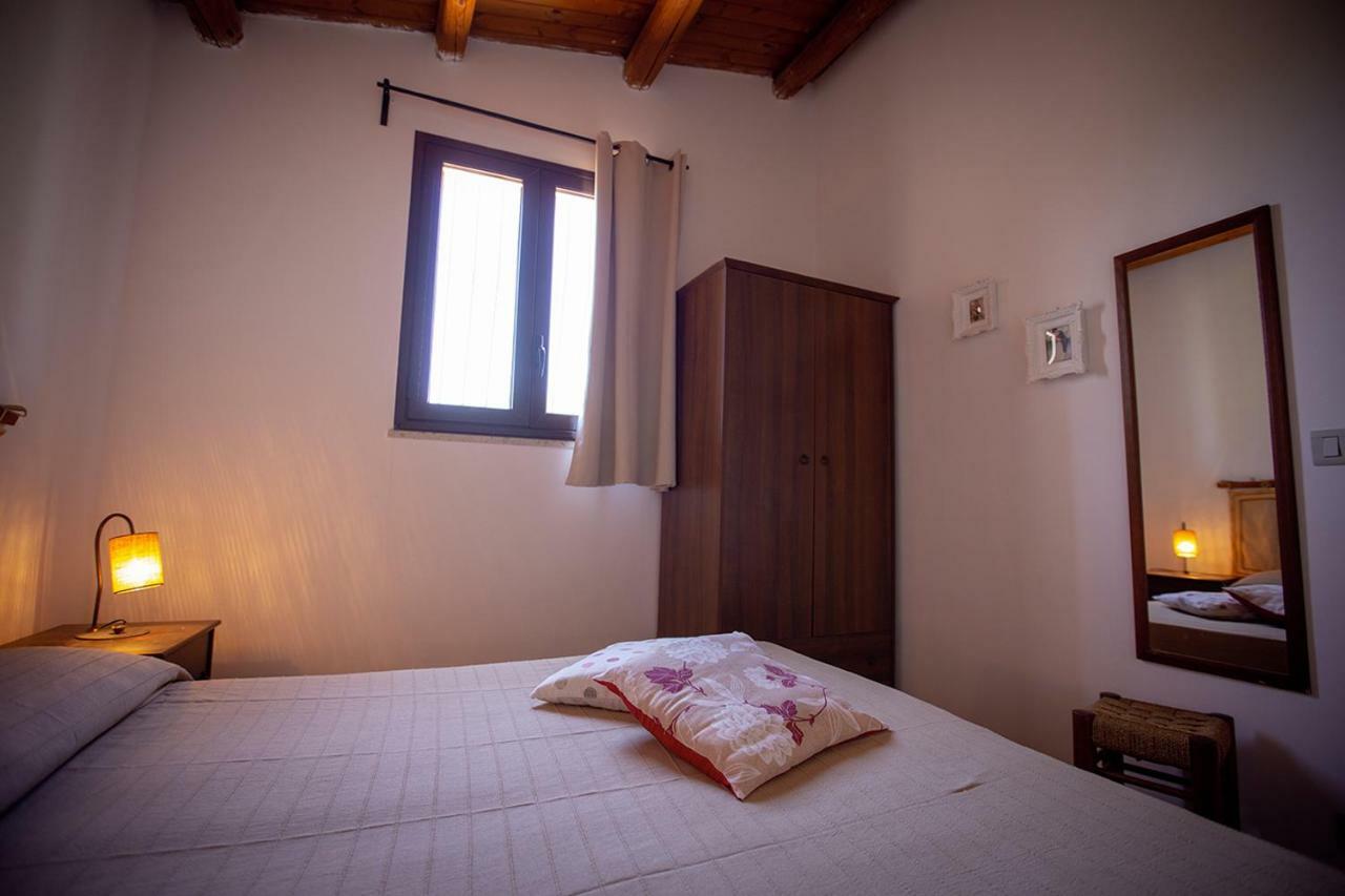 Rustici L'Antico Torchio Villa Castellammare del Golfo Buitenkant foto